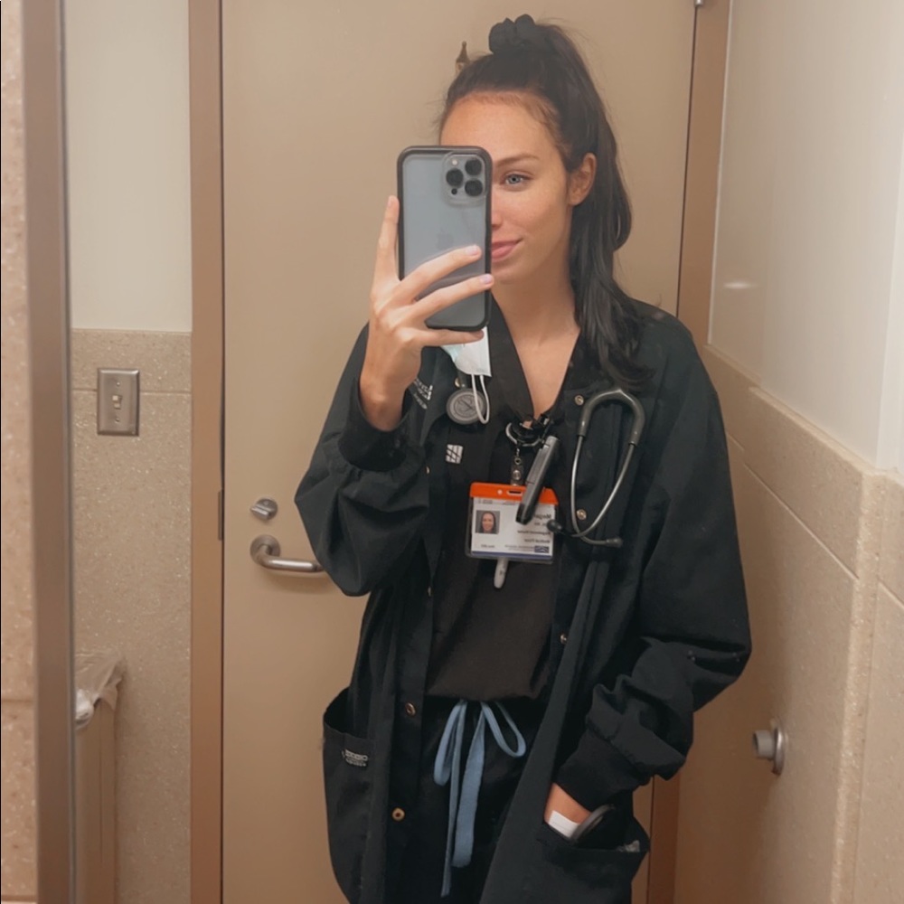 Meet your Posher, Megan